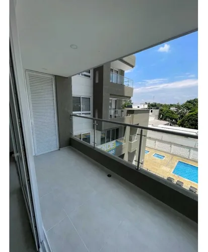 Alquilo Apartamento En C.r Portus 3.52- La Flora