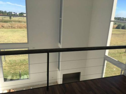 Imagen 5 de 5 de Casa En Venta En El Cantón, Escobar, G.b.a. Zona Norte