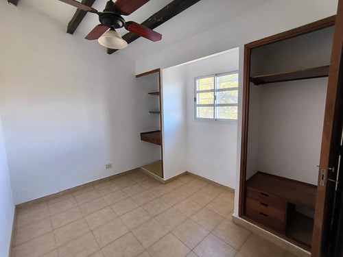 Casa En Venta - Barrio Juniors - 4 Dormitorios