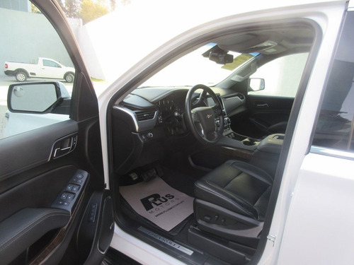 Imagen 6 de 15 de Chevrolet Suburban 2019 5.3 V8 Lt Piel 2 Fila Asientos At