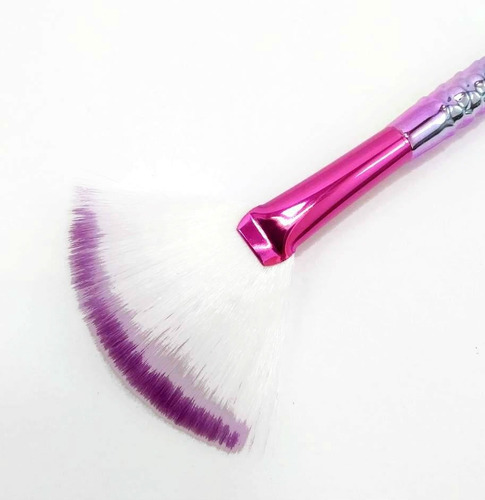 Brocha Sirena Abanico Tornasolada Para Maquillaje En Polvo