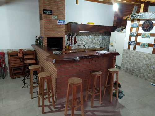 Imagem 5 de 16 de Casa Confortável Bairro Iguaçu