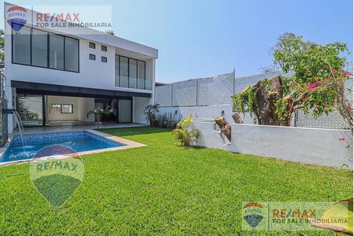 Venta De Casa En Vista Hermosa, Cuernavaca, Morclave 3792