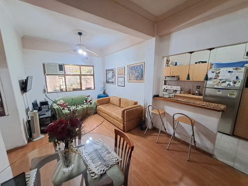 Venta De Apartamento En Las Acacias- Av. Victoria