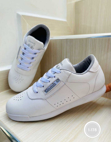 Imagen 1 de 1 de Tenis Escolares Deportivos Para Niños Motiva A Tu Pequeño
