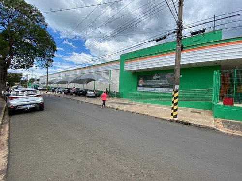 Galpão Para Venda Em Porto Ferreira, Centro, 8 Banheiros, 90 Vagas - 3082_2-1146117