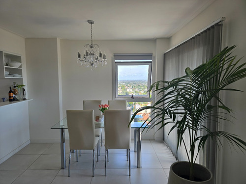 Dueño Vende Departamento 3 Ambiente C/ Cochera - Al Frente Con Orientación Norte
