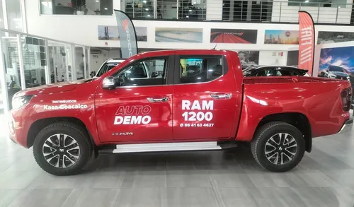 RAM Ram 1200 2.4 Laramie Crew Cab Mt