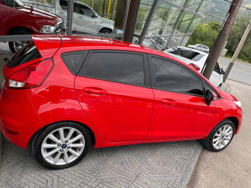 Ford Fiesta Kinetic Design 1.6 Sedan Se Plus 120cv 2018