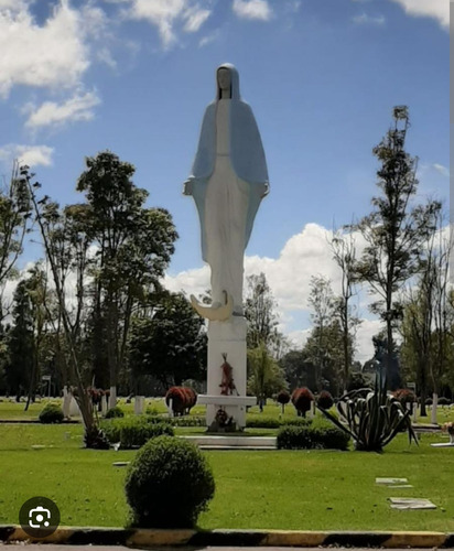 Lote Triple En El Cementerio La Inmaculada