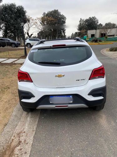 Chevrolet Onix 1.4 Activ 98cv