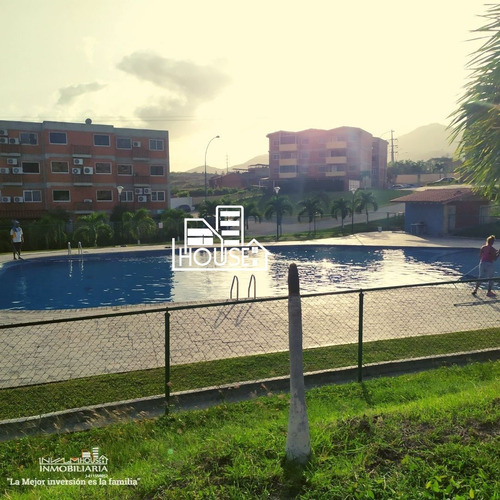 Imagen 12 de 13 de Invalmhouse Inmobiliaria. Apartamento Parque Hábitat El Encantado. Carretera Nacional Guarenas. Guatire. Sector El Encantado