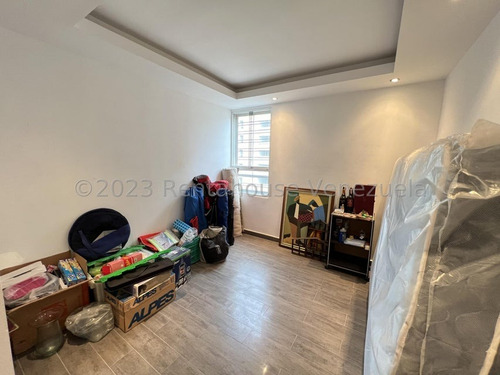 Apartamento Venta Resd La Arboleda. La Vaquera. Guarenas. Ar. Mls # 24-12826