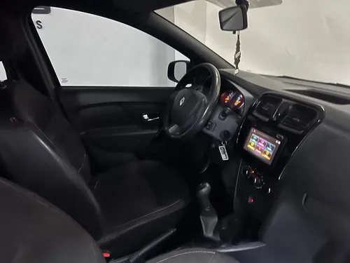 Renault Logan 1.6 Expression