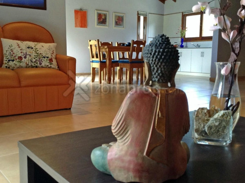 Imagen 4 de 23 de Chalet Villa Nordic Con Jardin Privado