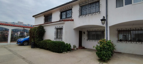 Casa 4d 3b 2e + Patio/jardin/logia/terraza/minibodega