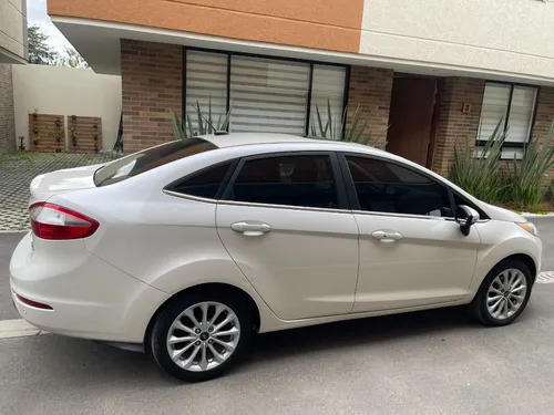Ford Fiesta 1.6 Titanium At