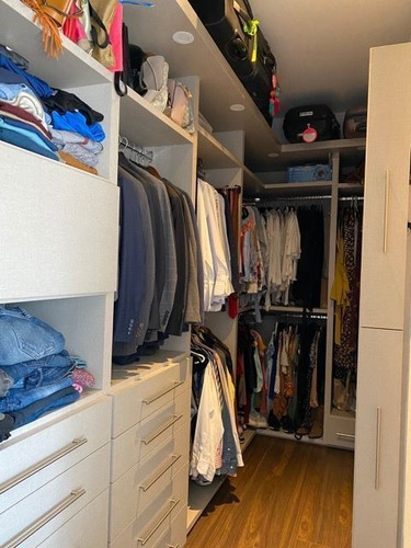 Imagen 10 de 15 de Venta Departamento Inmerso En Bosque