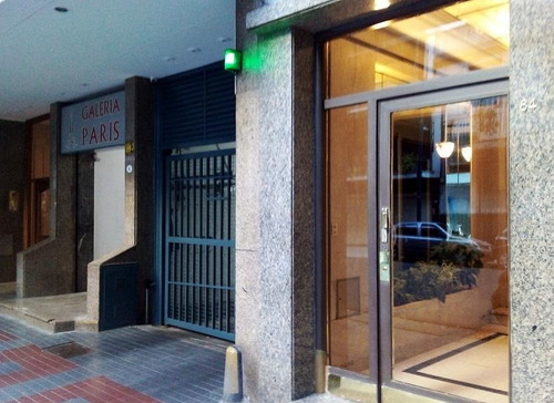 Imagen 4 de 18 de Impecable Departamento De 3 Ambientes Con Dependencia En Caballito