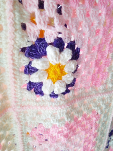 Manta De Lana Tejida Crochet Crudo Y Rosa 110 X 90 Cm