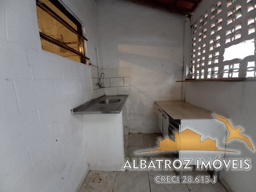 Imagem 15 de 18 de Imóvel Excelente Para Investimento - 01 Edícula + Kitnet + 03 Suítes Á 250mts Da Praia. - Ca423