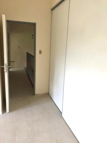 Imagen 20 de 23 de Duplex A Estrenar - 3 Amb -patio U Coch Doble-olivos