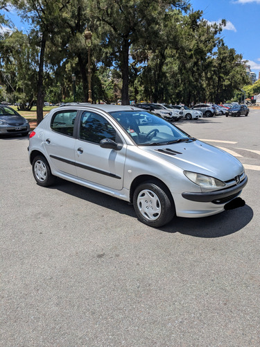 Peugeot 206 1.6 Xr Premium 5 p