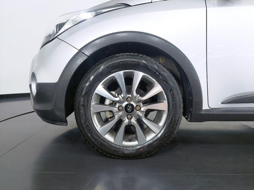Imagem 6 de 15 de 180869 - Hyundai Hb20x 2016 Com Garantia