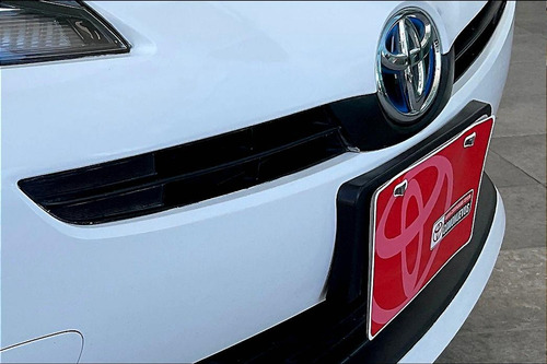 Toyota Prius 1.8 Base Cvt