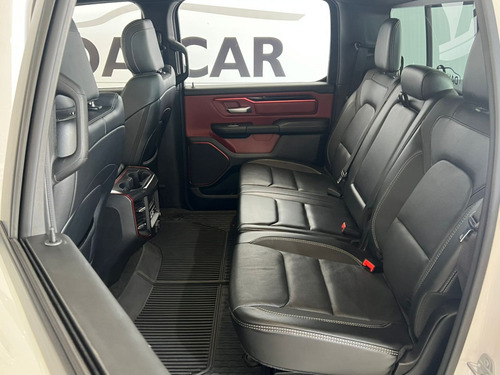 RAM 1500 5.7 V8 GASOLINA REBEL CD 4X4 AUTOMÁTICO