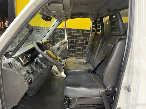 Iveco Daily 35s14 2018 *refrigerada Com Gancheira
