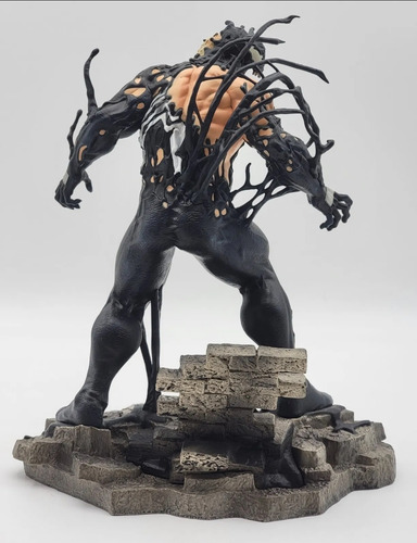 Venom Diamond Select Marvel Gallery Spiderman No Legends (Usado)