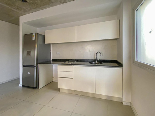 Venta Departamento Loft Divisible En Barrio Lourdes
