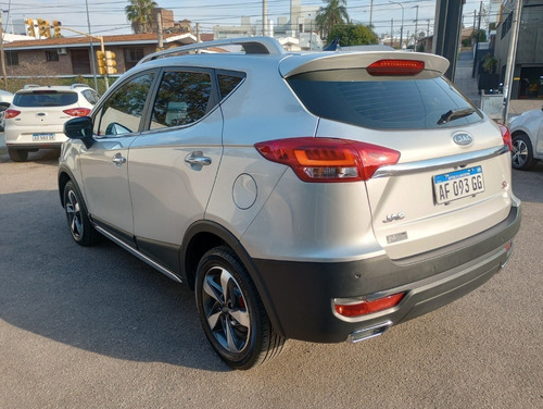 Imagen 3 de 10 de Jac S3 Intelligent 1.6 Mt 2021