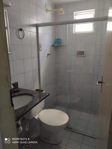 Imagem 2 de 9 de Apartamento Para Venda - 008448