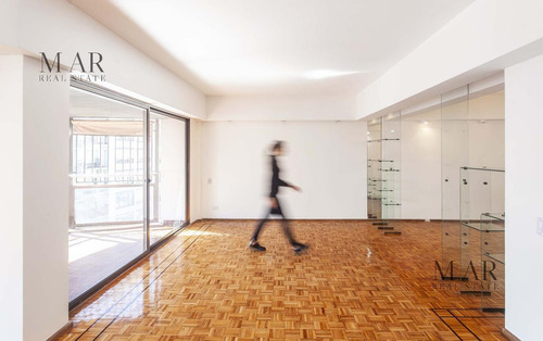 Imagen 13 de 30 de Imponente Departamento En Venta. 4 Dor. 2 Dep. 2 Cocheras. Baulera