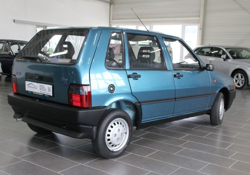 Platinas Molduras Laterales Para Fiat Uno 4 Puertas 1995