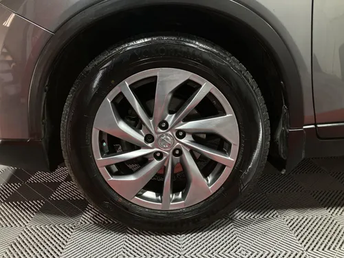 Nissan X-Trail 2.5 Exclusive 2 Row Cvt