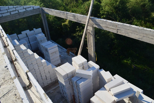 Imagen 6 de 14 de Casa A Estrenar 251m2 5 Amb 3 Baños 2 Garages Merlo,san Luis