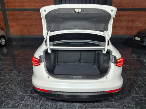 Fiat Cronos 1.3 Precision Cvt