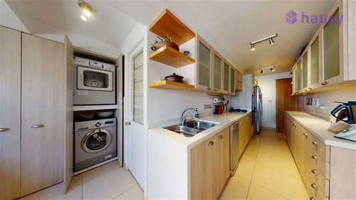 Departamento En Venta De 3 Dorm. En Las Condes