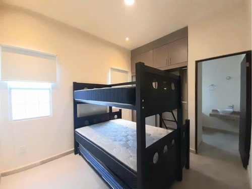 Imagen 9 de 12 de Casa Sola En Renta Fracc Selvanova