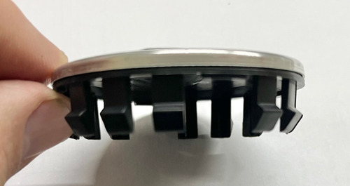 4 Centros De Llanta Plateado Fiat Toro Originales