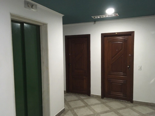 Imagem 11 de 14 de Sala Comercial Para Alugar Na Rua Uruguaiana, Centro, Rio De Janeiro - Rj - Liv-2346