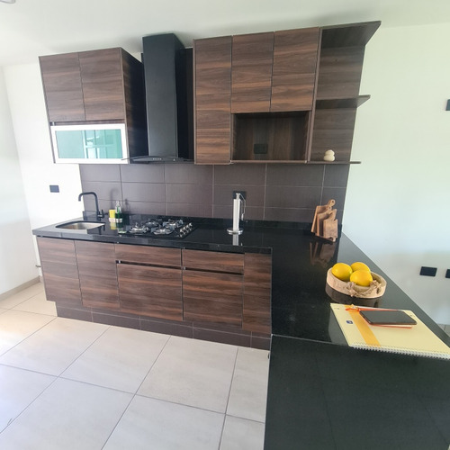 Venta Casa De Lujo 3 Recamaras 1 En Planta Baja