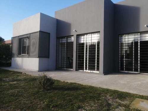 Ref88 - Excelente Casa A Estrenar! Las Toscas