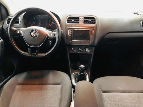 Imagen 9 de 10 de Volkswagen Polo 2020 1.6 L4 Sound Mt