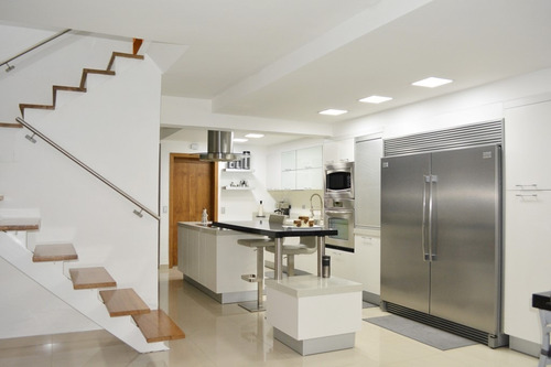 Imagen 12 de 20 de Hermoso E Impecable En Town House En Tazajal, Naguanagua Res. Villa Fontina Adp