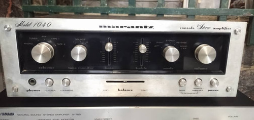 Amplificador Marantz 