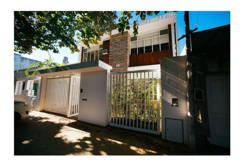 Imagen 3 de 16 de Casa Moderna 4 Dormitorios